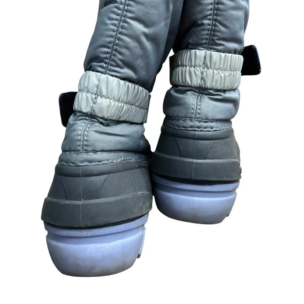 Sorel Flurry Gray and Tan Winter Boots with insulation Kids Size 3